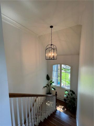 6321 Hunting Creek Road, Atlanta, GA 30328