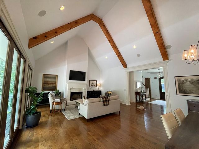 6321 Hunting Creek Road, Atlanta, GA 30328
