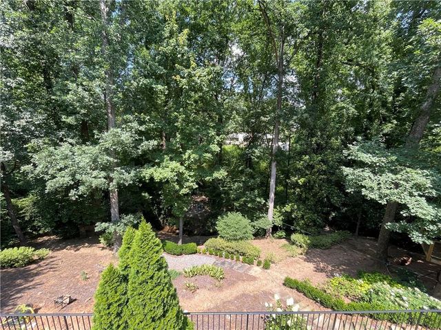 6321 Hunting Creek Road, Atlanta, GA 30328