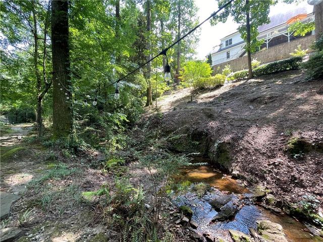 6321 Hunting Creek Road, Atlanta, GA 30328
