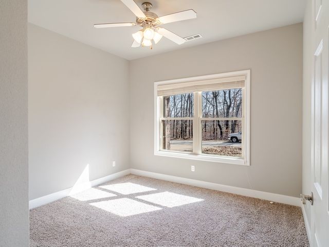 13 Bobwith Lane, Bella Vista, AR 72714