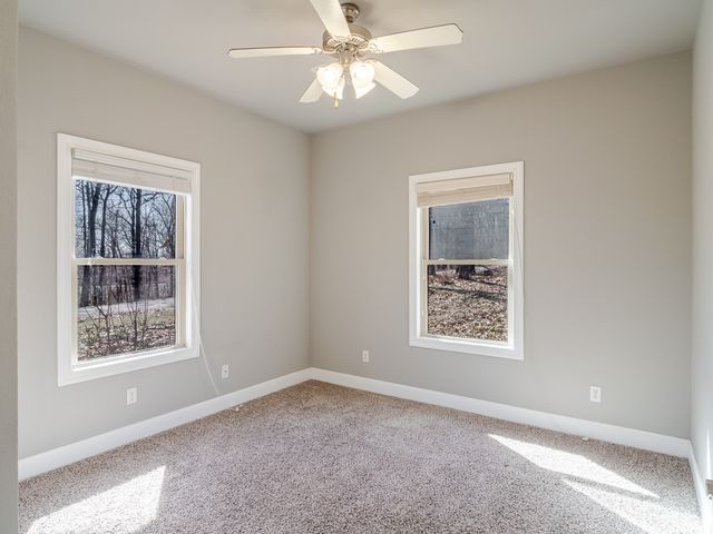 13 Bobwith Lane, Bella Vista, AR 72714