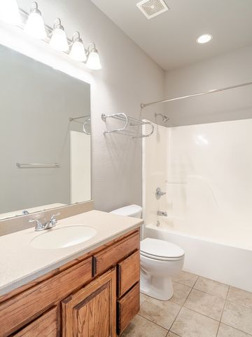13 Bobwith Lane, Bella Vista, AR 72714