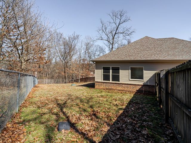 13 Bobwith Lane, Bella Vista, AR 72714