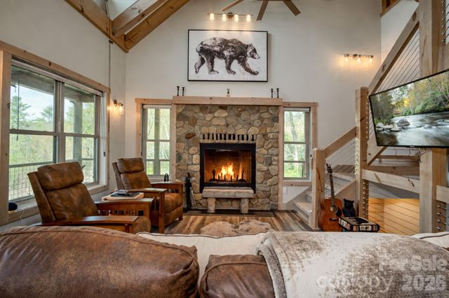 3171 East Fork Road, Brevard, NC 28712