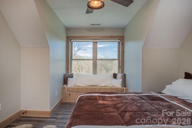 3171 East Fork Road, Brevard, NC 28712