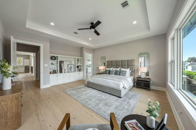 2046 Macarthur Street, Houston, TX 77030