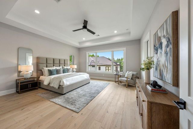 2046 Macarthur Street, Houston, TX 77030