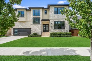2046 Macarthur Street, Houston, TX 77030