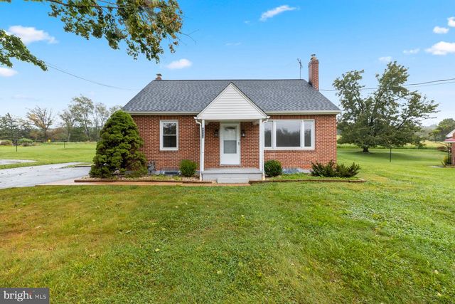 4088 MANCHESTER ST, Glen Rock, PA 17327