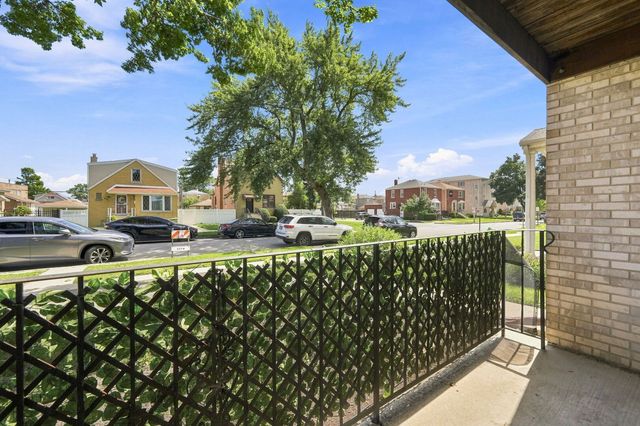 2530 N 74th Avenue 1, Elmwood Park, IL 60707