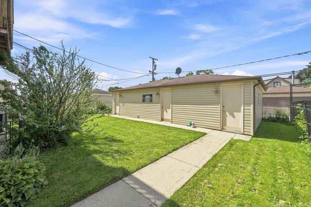 2530 N 74th Avenue 1, Elmwood Park, IL 60707