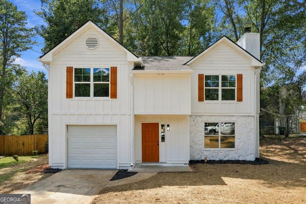 5441 Forest Path Court, Stone Mountain, GA 30088