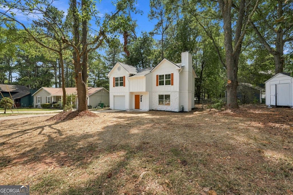 5441 Forest Path Court, Stone Mountain, GA 30088 — photo 2