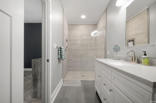 3331 Blarney Drive, South Bend, IN 46628