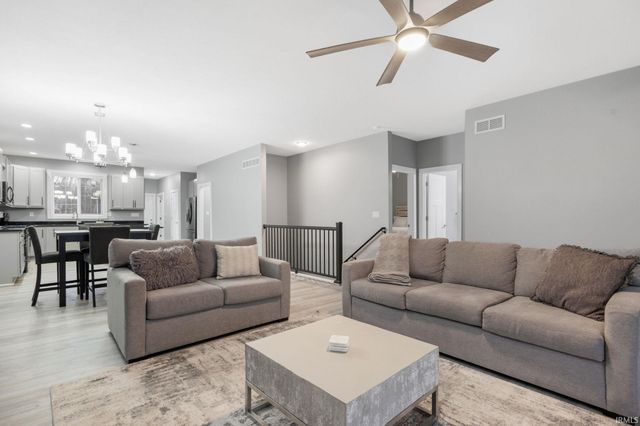 3331 Blarney Drive, South Bend, IN 46628