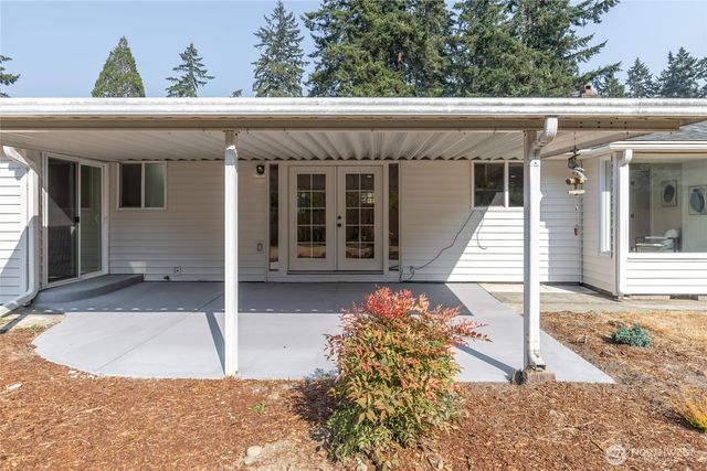 10002 Woodlawn Place SW, Lakewood, WA 98498