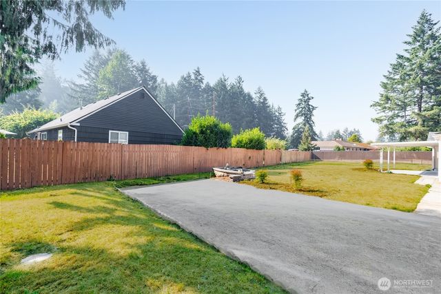 10002 Woodlawn Place SW, Lakewood, WA 98498