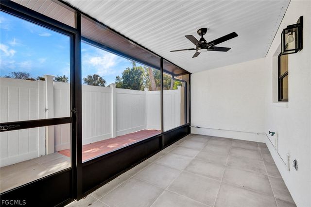 1423 SW Courtyards TER 70, Cape Coral, FL 33914