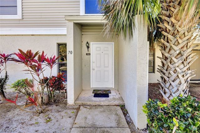 1423 SW Courtyards TER 70, Cape Coral, FL 33914