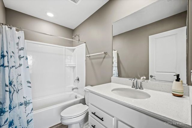 9026 Disbrow Street, Huntley, IL 60142