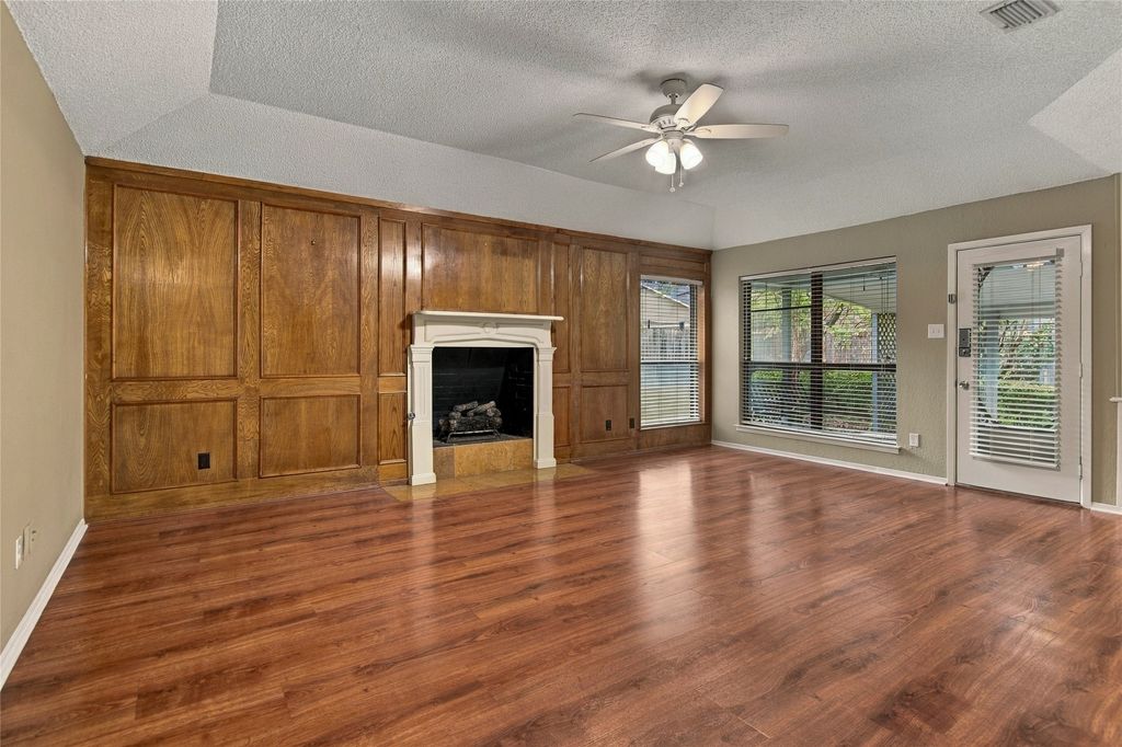2935 Ridgewood Drive, Grapevine, TX 76051 — photo 2