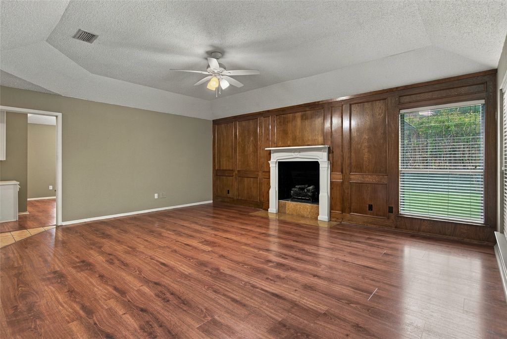 2935 Ridgewood Drive, Grapevine, TX 76051 — photo 3