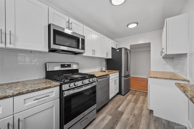 730 Pelham Road 4H, New Rochelle, NY 10805