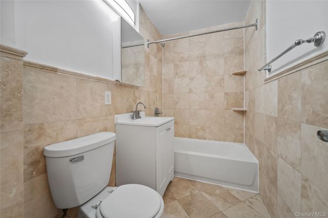 730 Pelham Road 4H, New Rochelle, NY 10805