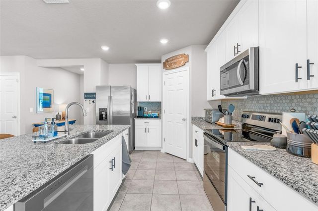 3224 WEITZEL DRIVE, Haines City, FL 33844