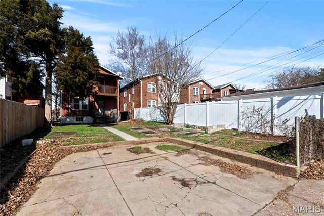 5510 Lisette Avenue, St Louis, MO 63109