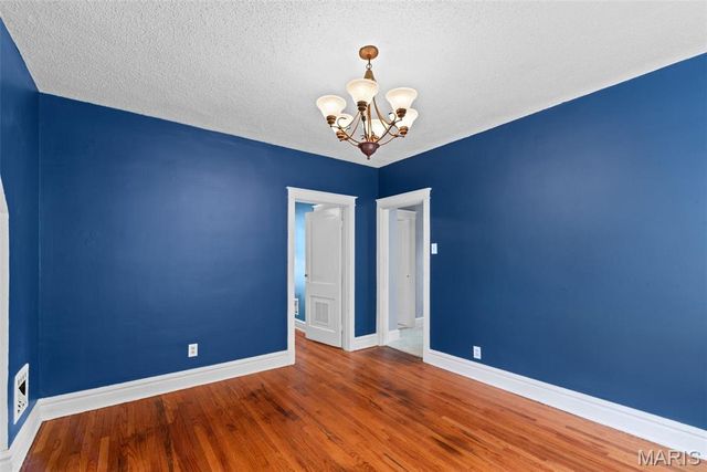 5510 Lisette Avenue, St Louis, MO 63109