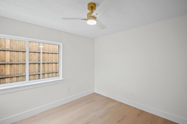 5922 Glen Heather Drive, Dallas, TX 75252