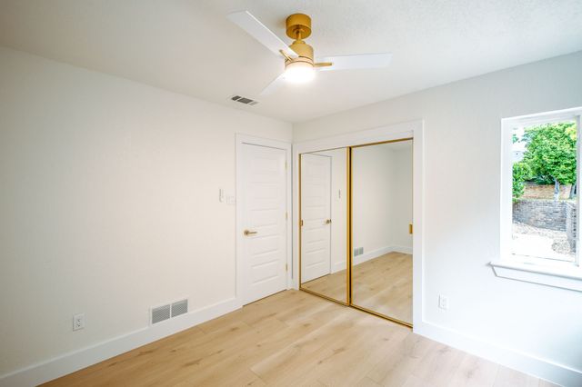 5922 Glen Heather Drive, Dallas, TX 75252