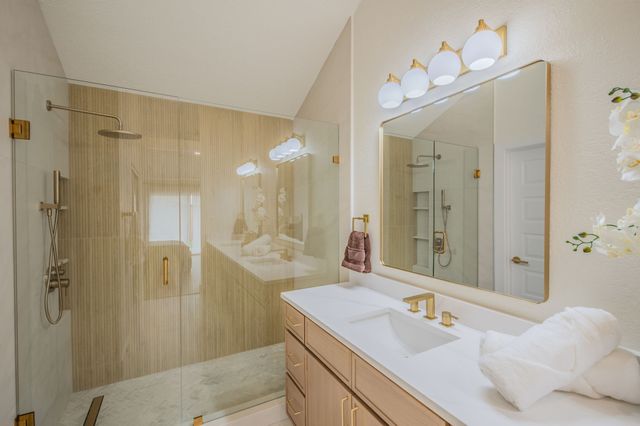 5922 Glen Heather Drive, Dallas, TX 75252