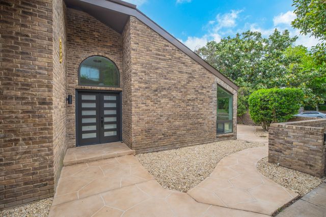 5922 Glen Heather Drive, Dallas, TX 75252