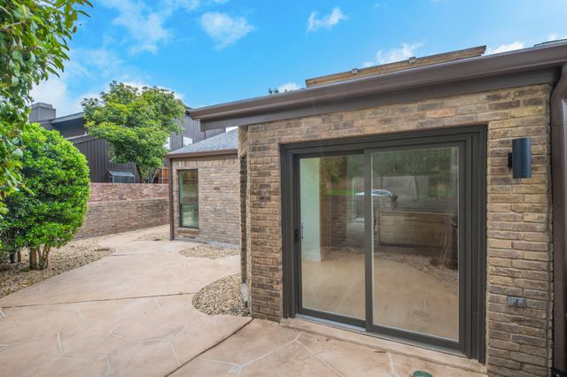 5922 Glen Heather Drive, Dallas, TX 75252