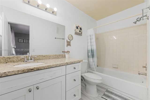 10500 NW 3rd Street, Pembroke Pines, FL 33026