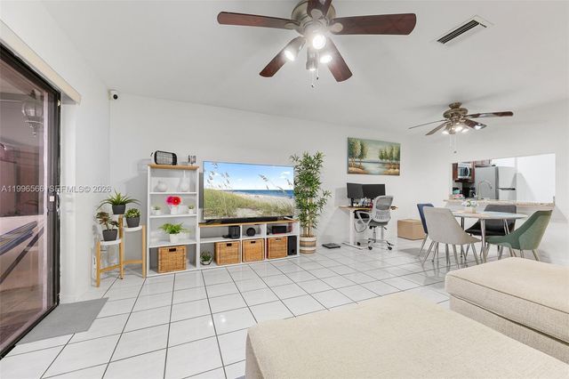 10500 NW 3rd Street, Pembroke Pines, FL 33026
