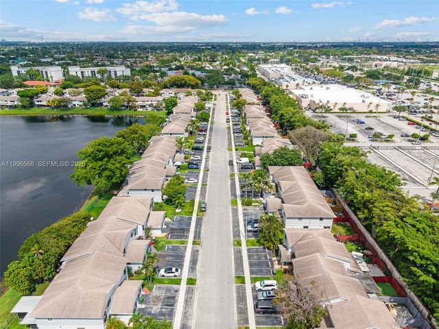 10500 NW 3rd Street, Pembroke Pines, FL 33026