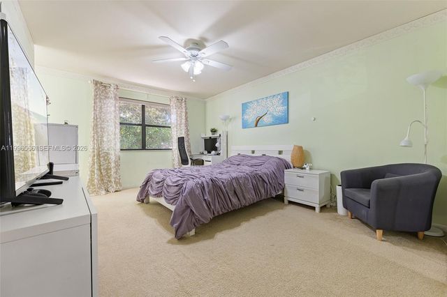 10500 NW 3rd Street, Pembroke Pines, FL 33026