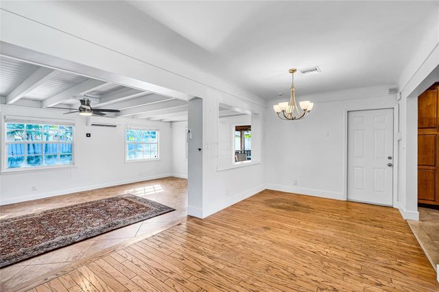 1760 NE 40th Court, Oakland Park, FL 33334