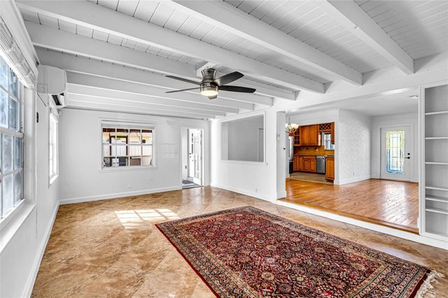 1760 NE 40th Court, Oakland Park, FL 33334