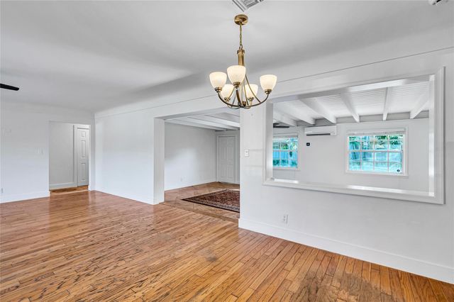 1760 NE 40th Court, Oakland Park, FL 33334