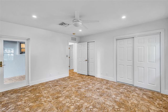 1760 NE 40th Court, Oakland Park, FL 33334