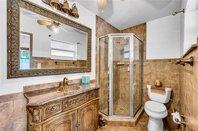 1760 NE 40th Court, Oakland Park, FL 33334