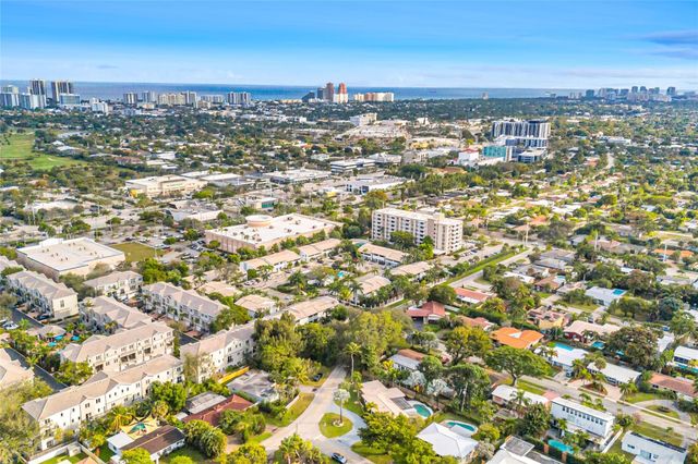 1760 NE 40th Court, Oakland Park, FL 33334