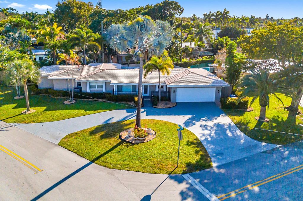 1760 NE 40th Court, Oakland Park, FL 33334