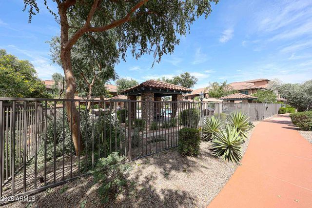 20660 N 40TH Street 2165, Phoenix, AZ 85050