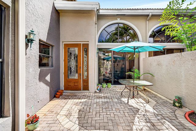 5315 Monterey Circle F, Delray Beach, FL 33484
